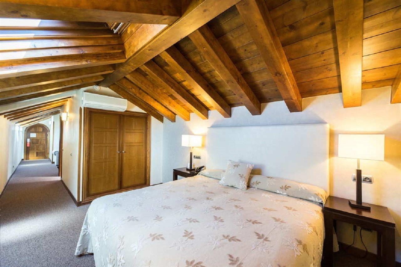 Palacio San Facundo Segovia Ngoại thất bức ảnh